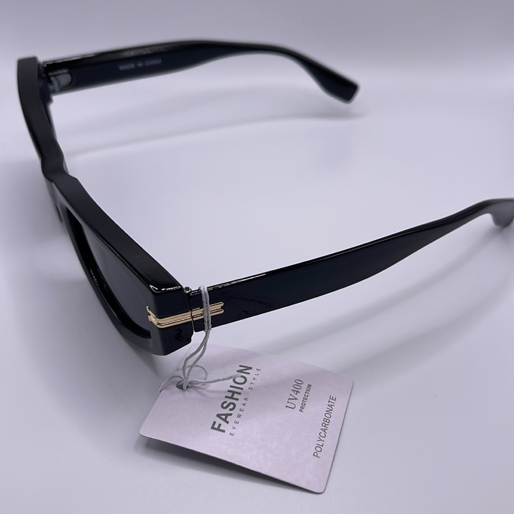 chunky Black Gold Accent Fashion Sunglasses - Picture 4 of 9
